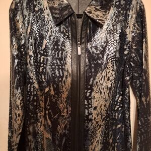 Women's Black and Gray Patterned Jacket
